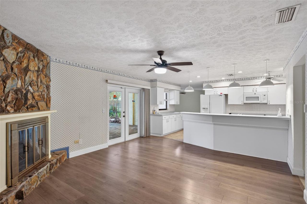 901 W River Drive, Temple Terrace, FL 33617 Photo