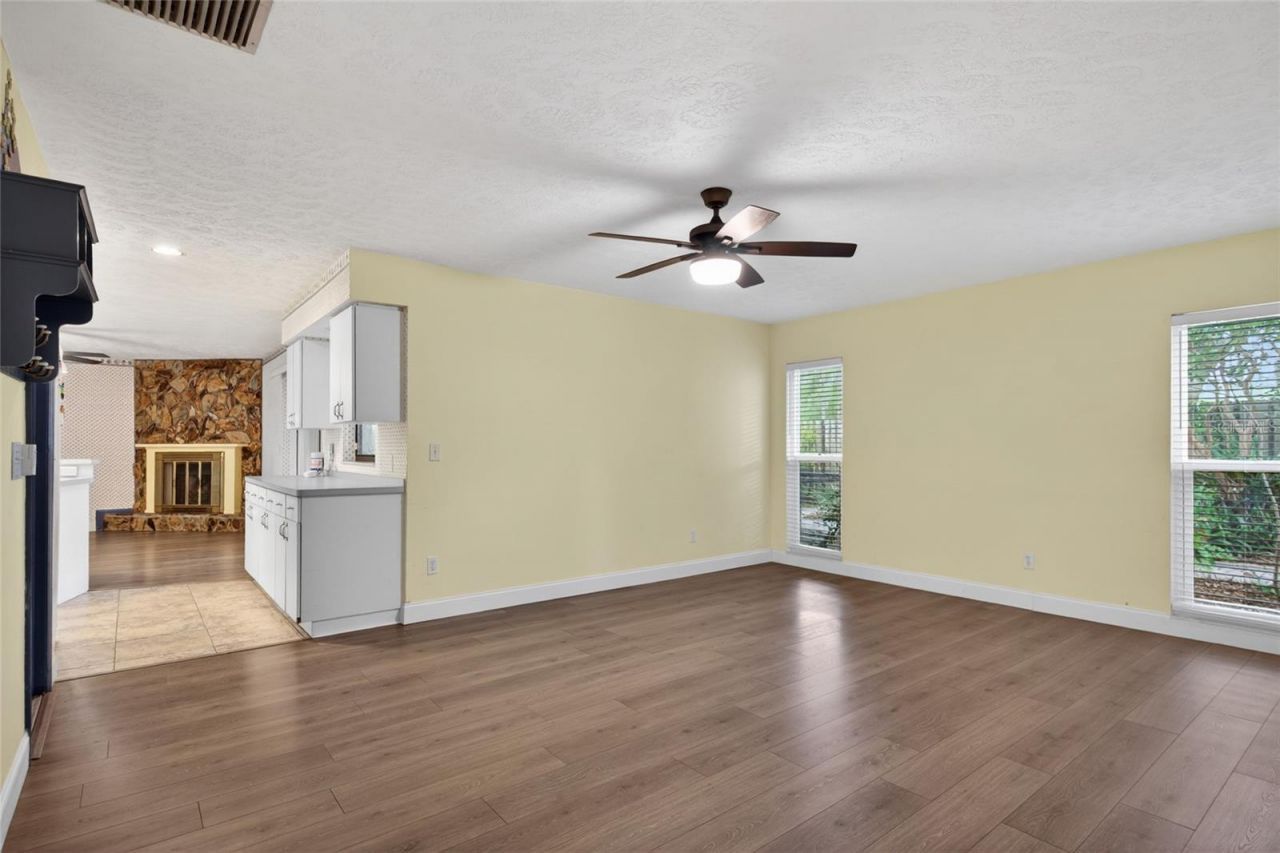901 W River Drive, Temple Terrace, FL 33617 Photo