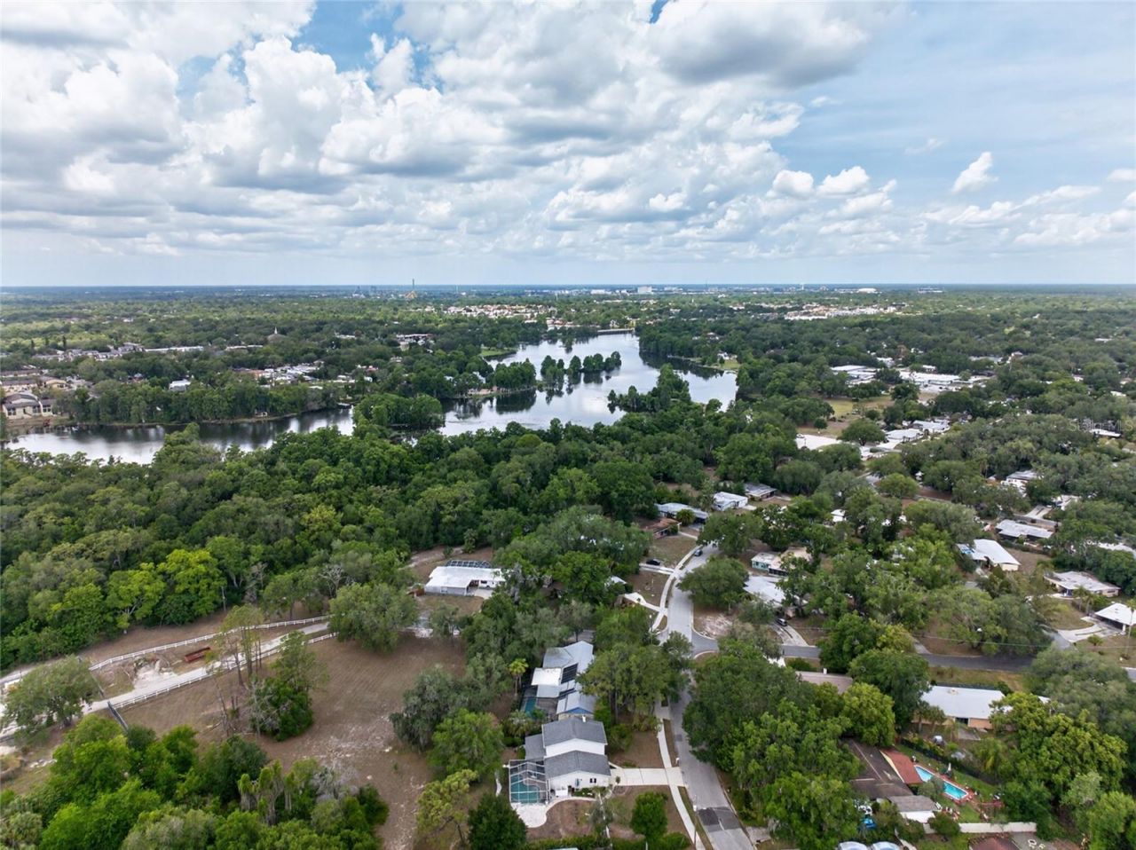 901 W River Drive, Temple Terrace, FL 33617 Photo
