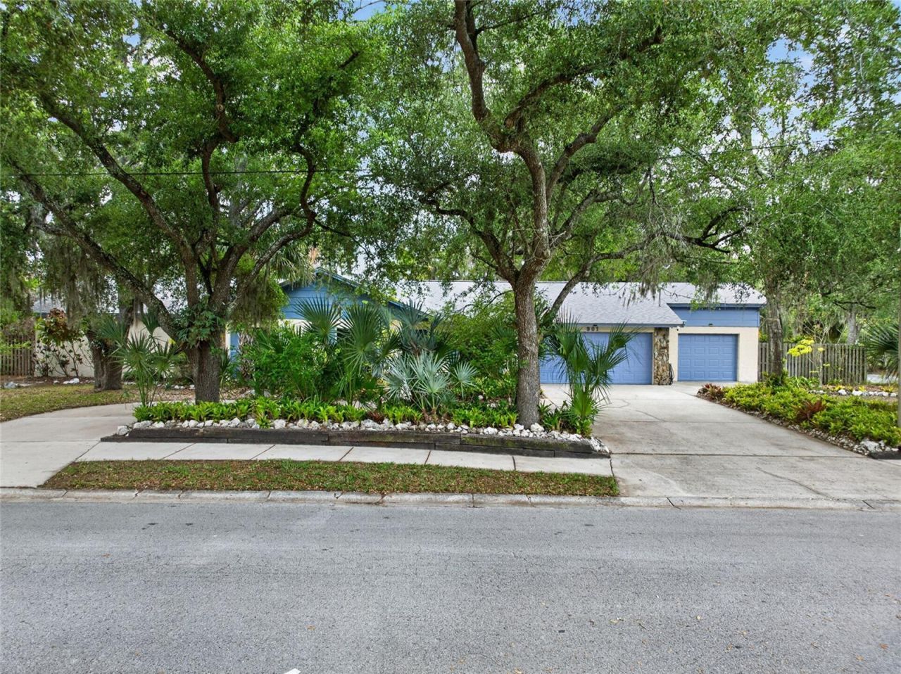 901 W River Drive, Temple Terrace, FL 33617 Photo