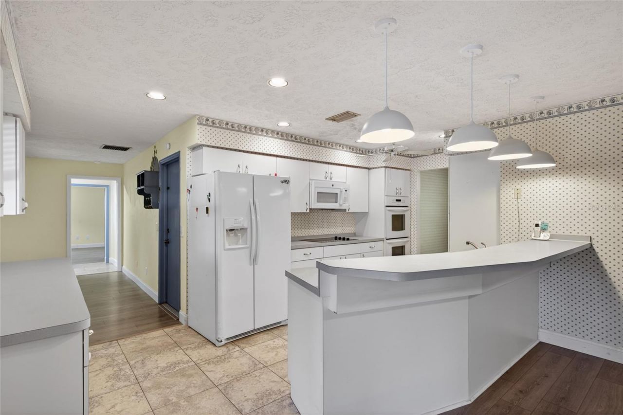 901 W River Drive, Temple Terrace, FL 33617 Photo