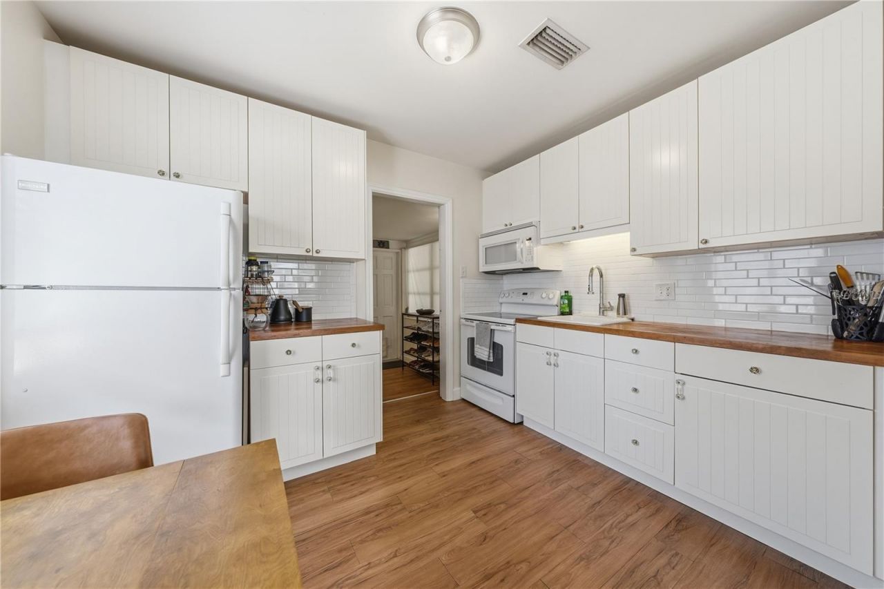 5136 4th Avenue N, Saint Petersburg, FL 33710 Photo