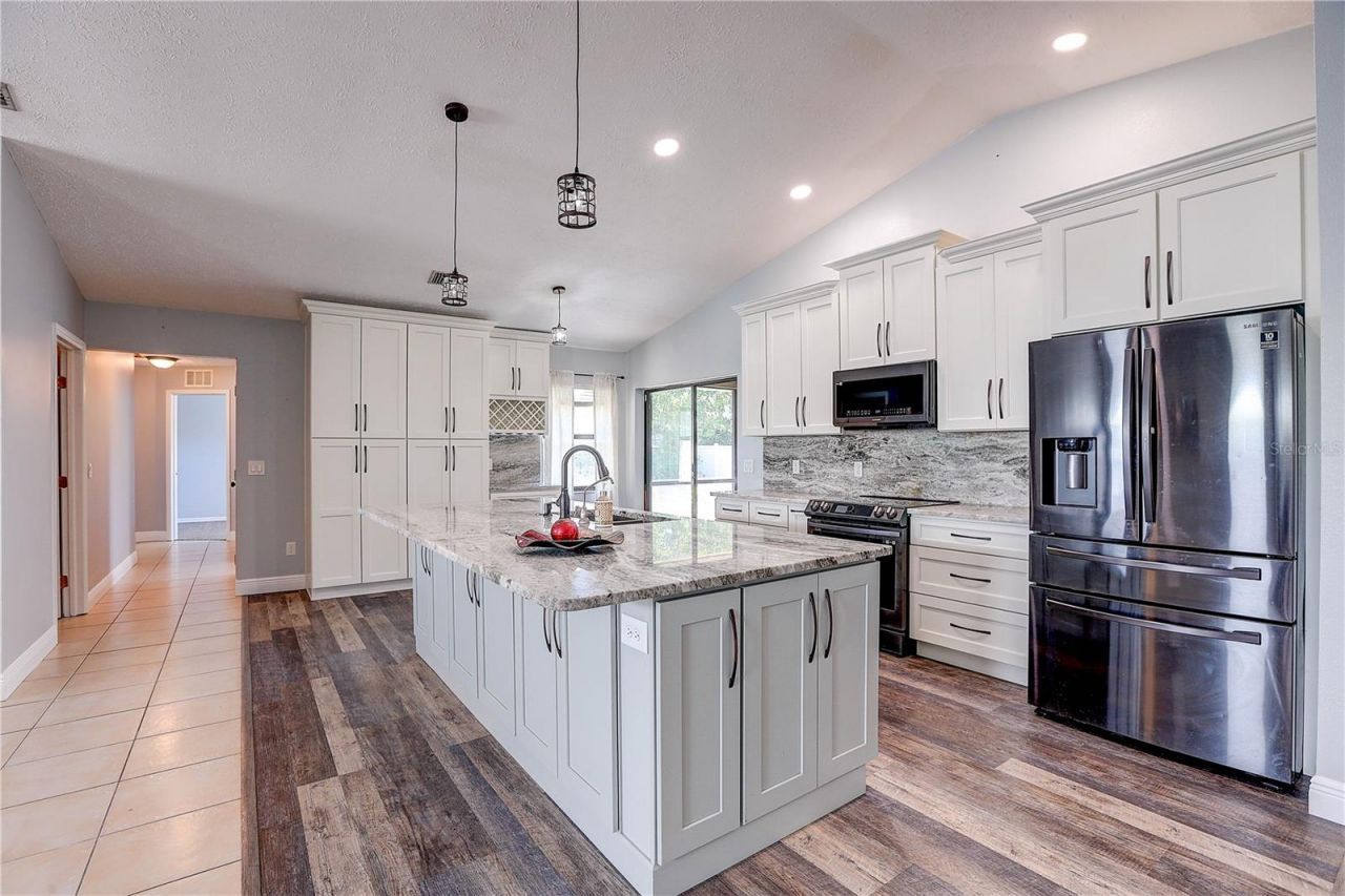 1418 Buckner Road, Valrico, FL 33596 Photo