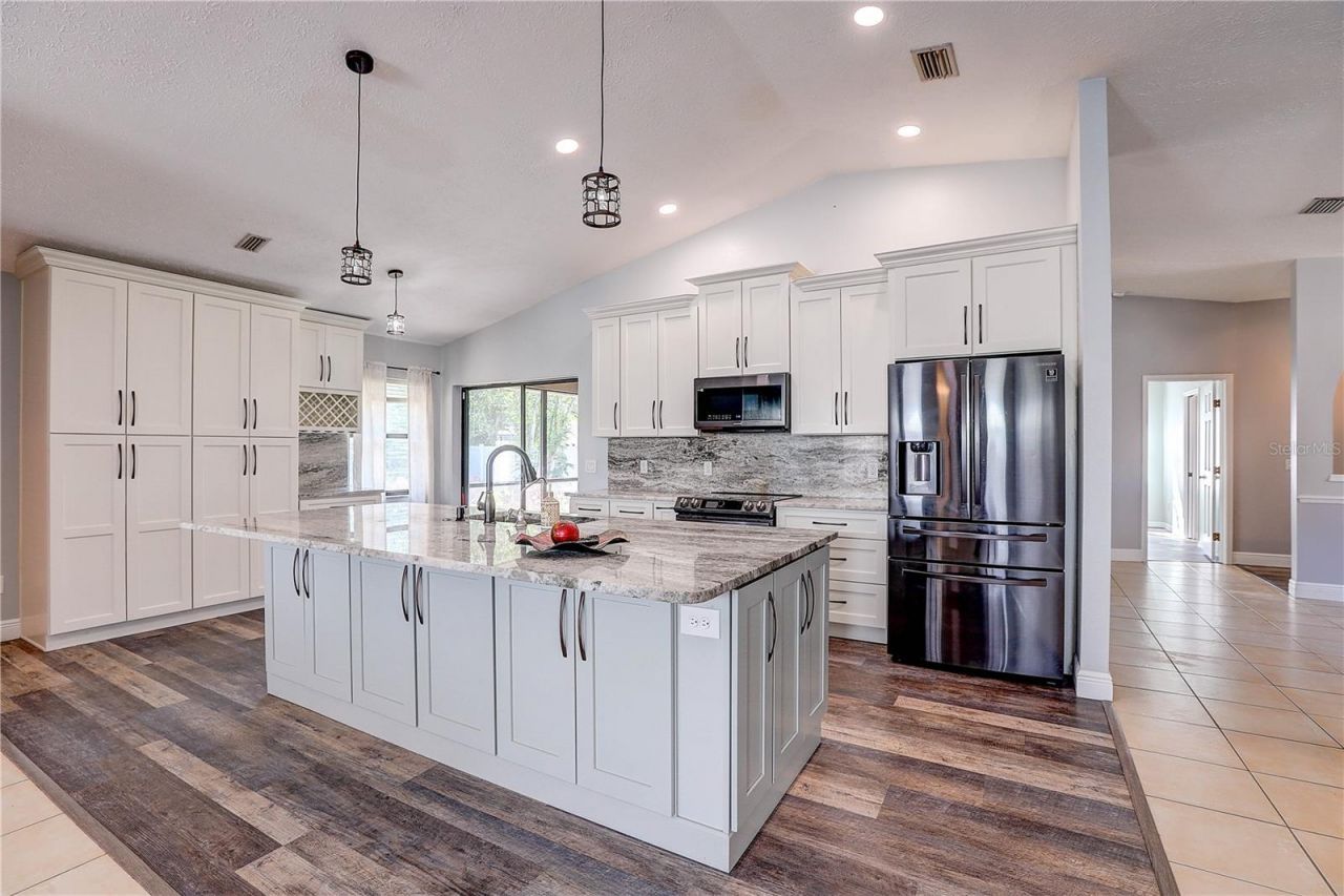1418 Buckner Road, Valrico, FL 33596 Photo