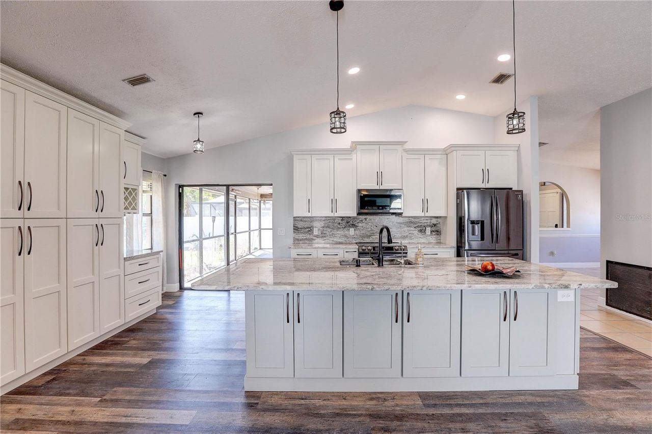 1418 Buckner Road, Valrico, FL 33596 Photo