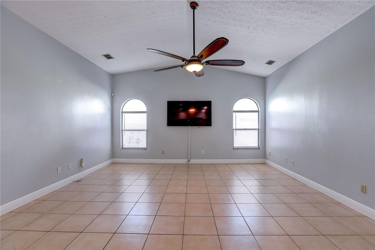 1418 Buckner Road, Valrico, FL 33596 Photo