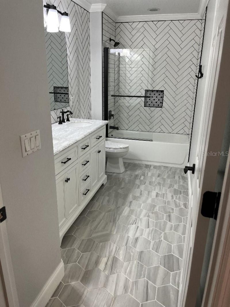 5879 Lake Melrose Drive, Orlando, FL 32829 Photo