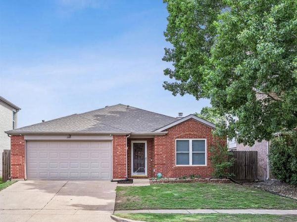 840 Lariat Drive, Saginaw, TX 76131