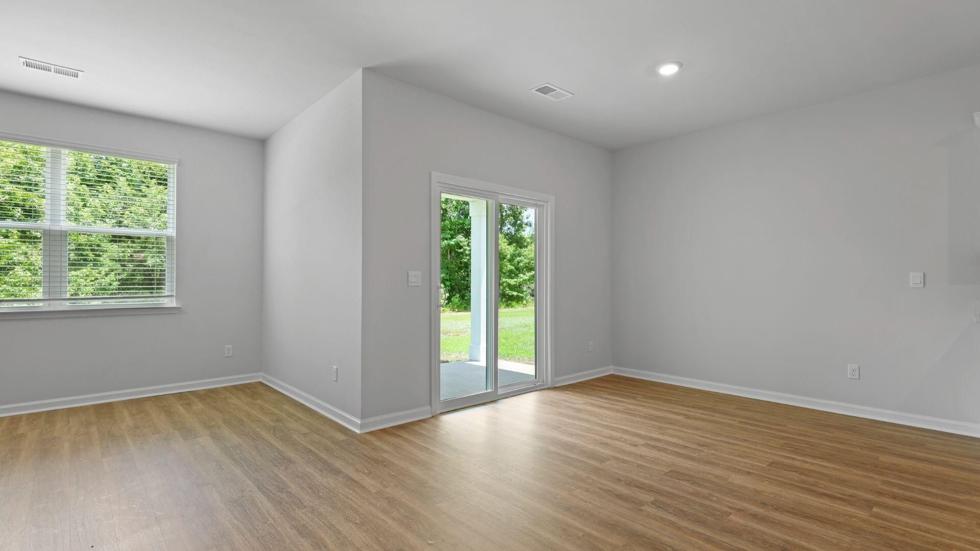 1035 Laurel Oaks Drive Photo 11