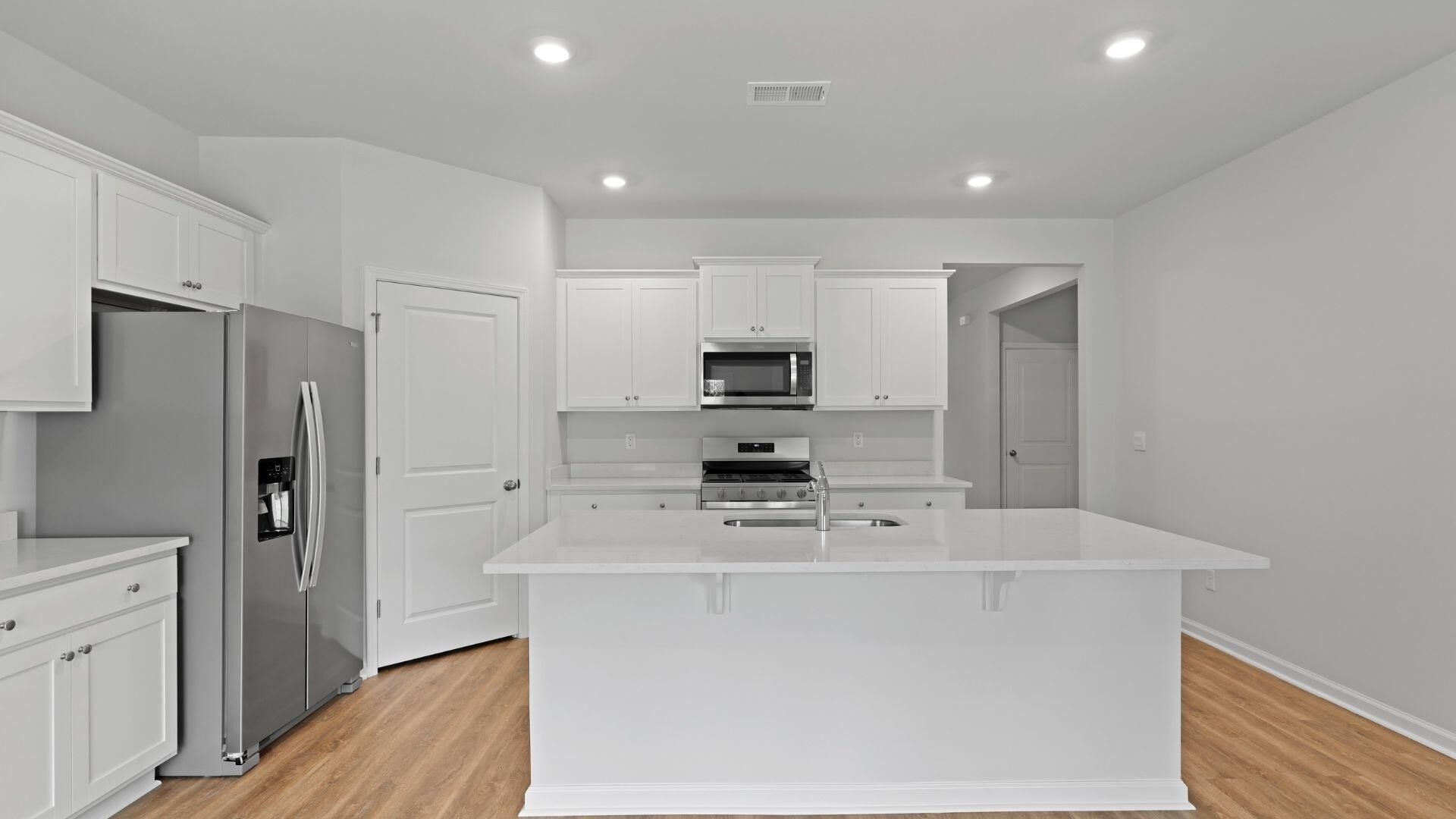1035 Laurel Oaks Drive Photo 6