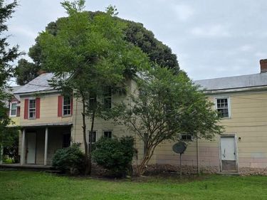 436 DUKE STREET, TAPPAHANNOCK, VA 22560