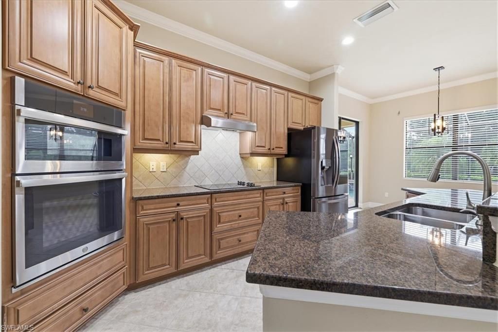 12526 Fairmont Dr, Fort Myers, FL 33913 Photo