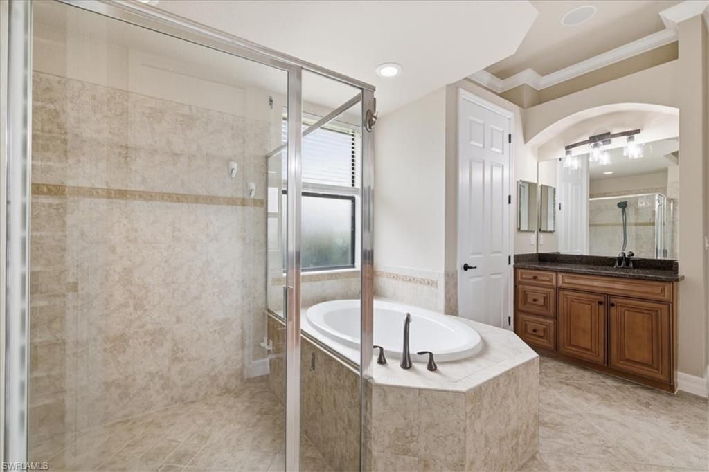 12526 Fairmont Dr , Fort Myers, FL 33913 Photo