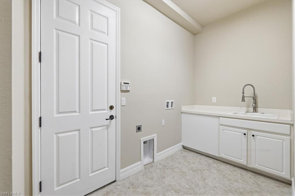 12526 Fairmont Dr, Fort Myers, FL 33913 Photo