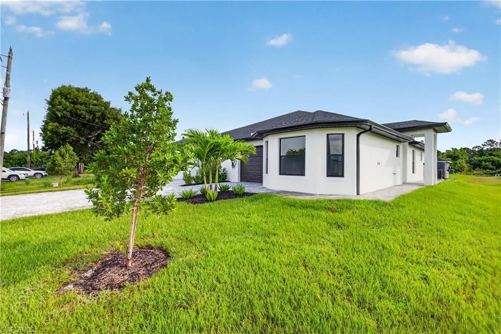 4686-4688 Golfview Blvd, Lehigh Acres, FL 33973 Photo