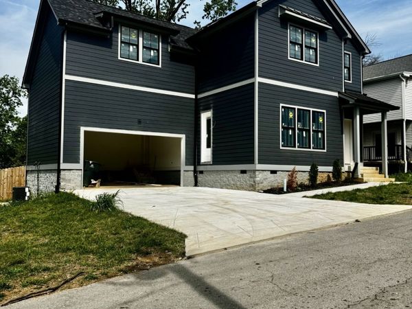 2709 Inga St , Nashville, TN 37216