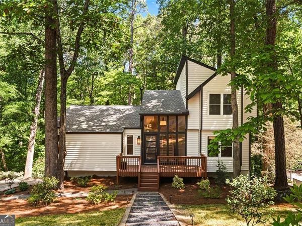3465 Shawnee Trail SE, Smyrna, GA 30080