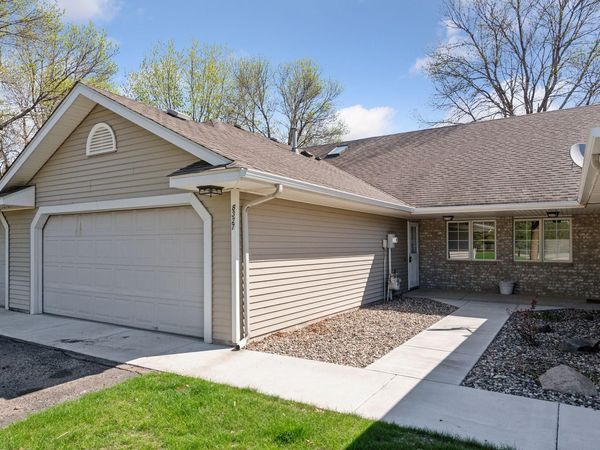 8327 Victoria Drive, Victoria, MN 55386