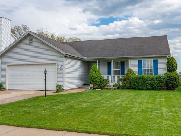 3208 Sand Wood Drive, South Bend, IN 46628