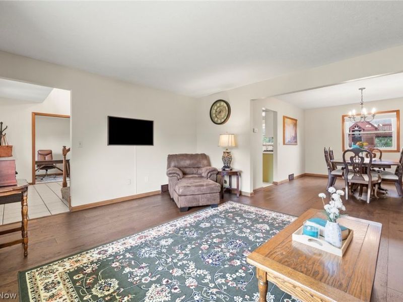 6949 N Renwood Road, Independence, OH 44131 Photo 10