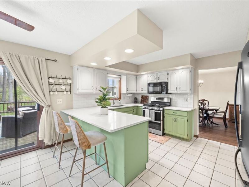 6949 N Renwood Road, Independence, OH 44131 Photo 15