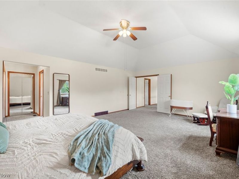 6949 N Renwood Road, Independence, OH 44131 Photo 26