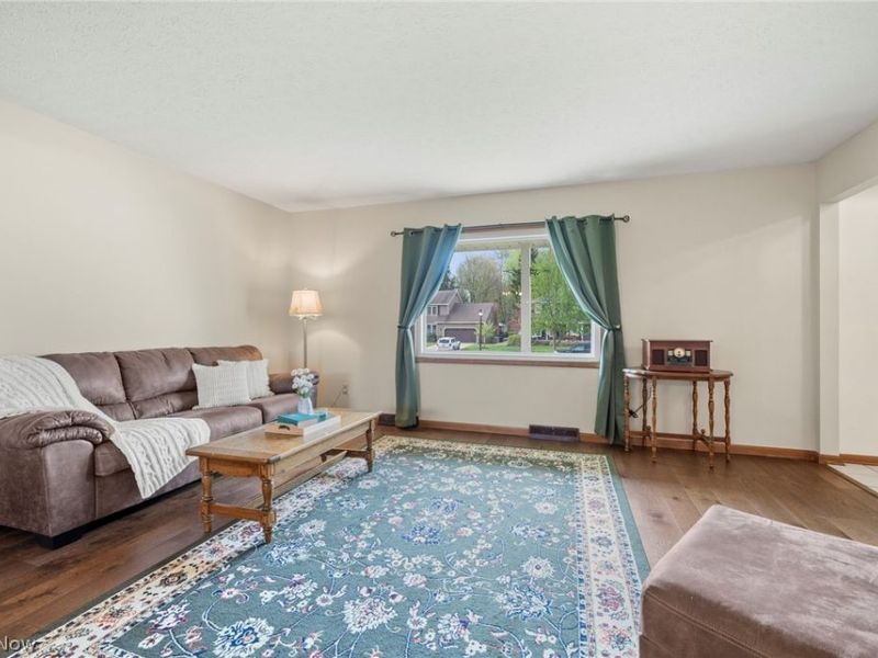 6949 N Renwood Road, Independence, OH 44131 Photo 9