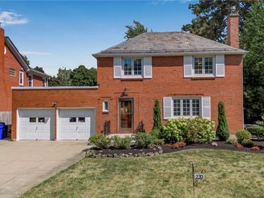 220 High Park Blvd, Buffalo, NY 14226