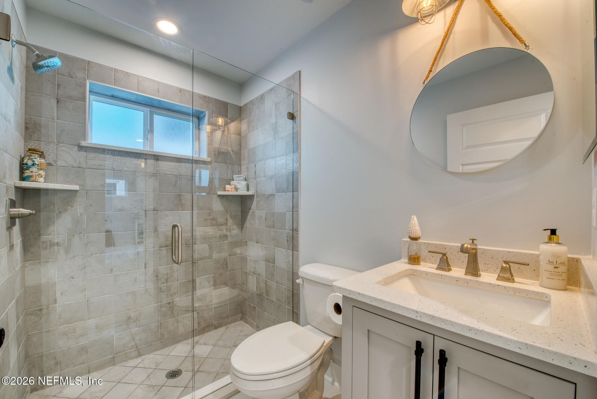 1812 Ocean Drive S, Jacksonville Beach, FL 32250 Photo