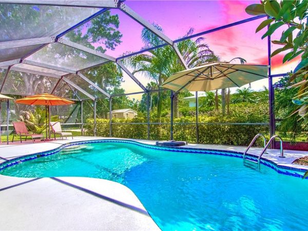 1920 32nd Avenue, Vero Beach, FL 32960