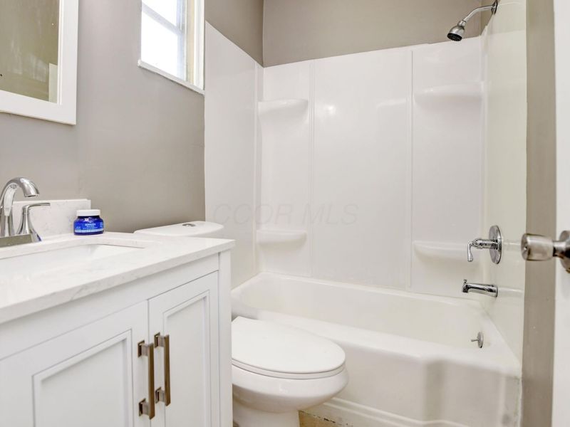 366 Wrexham Avenue , Unit 366, Columbus, OH 43223 Photo 11