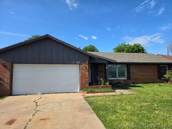 6765 E 26th Court , Tulsa, OK 74129