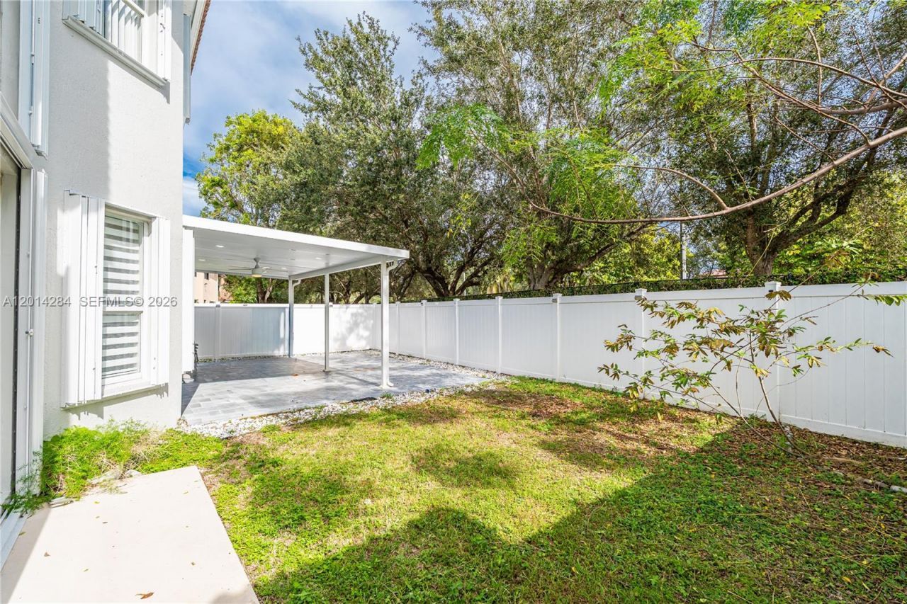 1147 NE 37th Pl , Homestead, FL 33033 Photo
