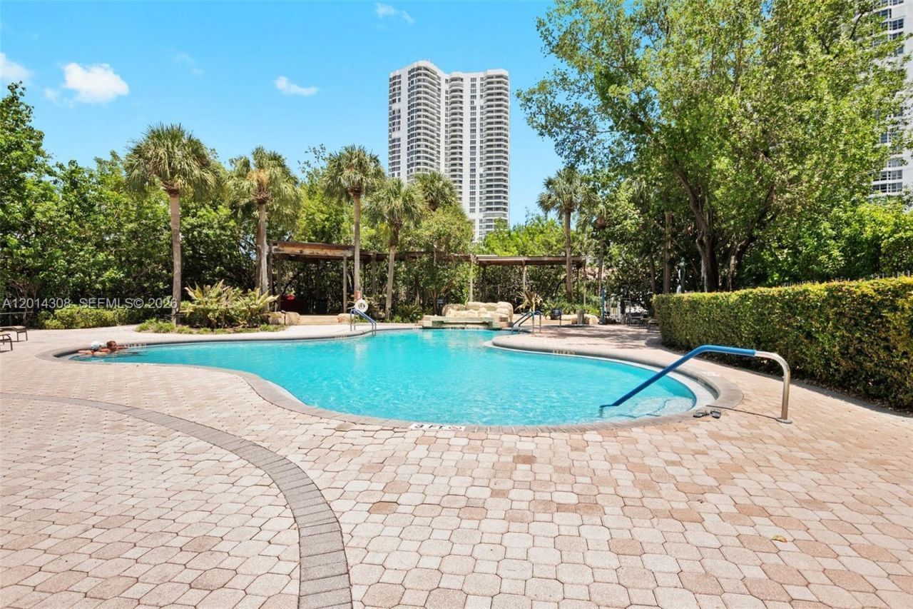 3400 NE 192nd St , Unit 1707, Aventura, FL 33180 Photo