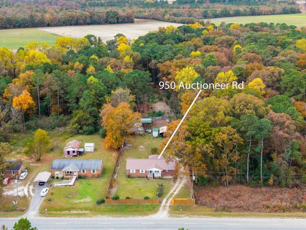 950 Auctioneer Road, Clinton, NC 28328