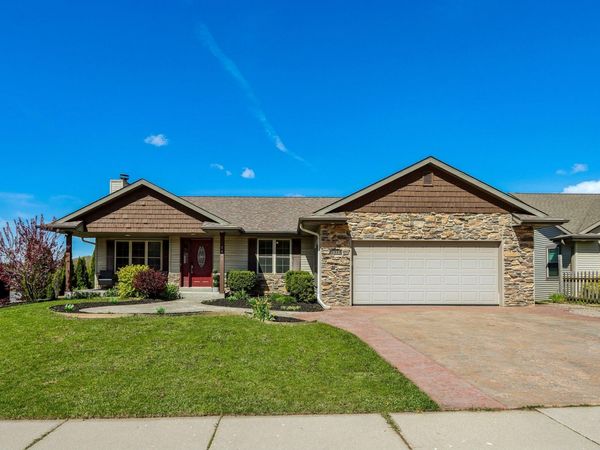 1640 Great Forest Dr, West Bend, WI 53090