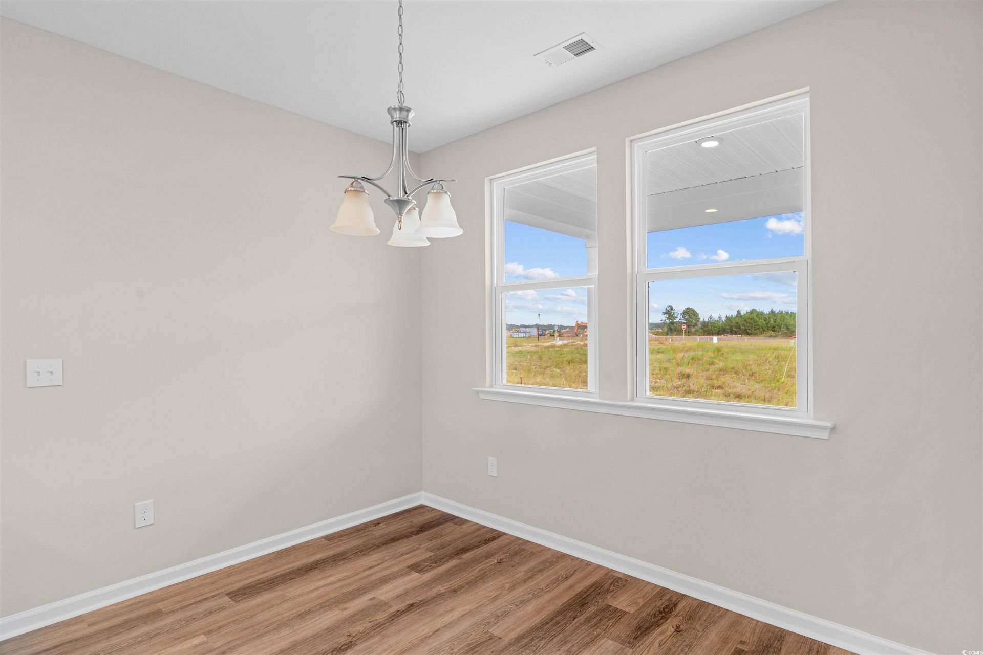 856 Big Cedar Dr. Photo 5