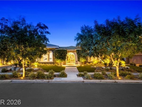 9320 Tournament Canyon Drive, Las Vegas, NV 89144