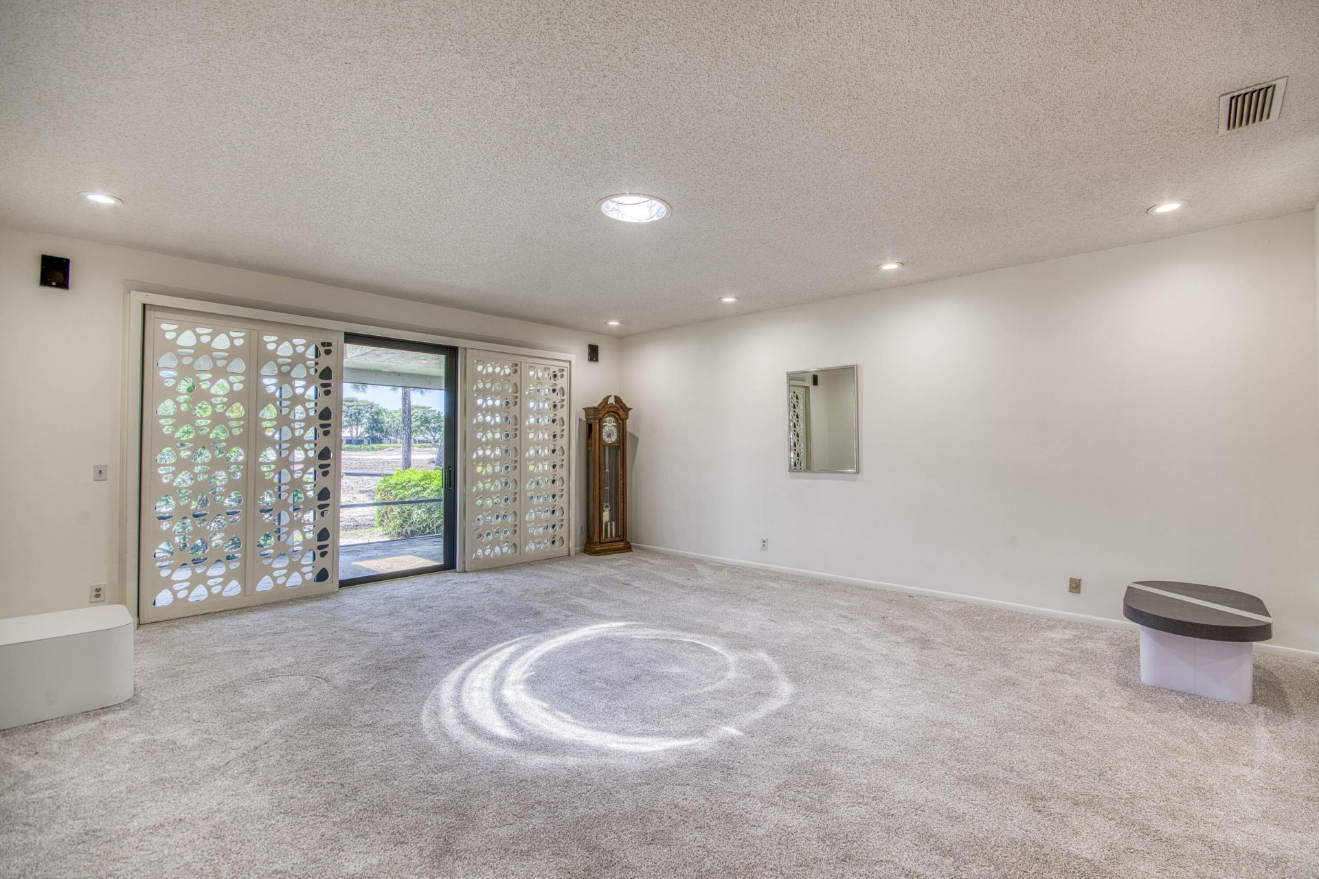 32 Glens Drive E, Boynton Beach, FL 33436 Photo