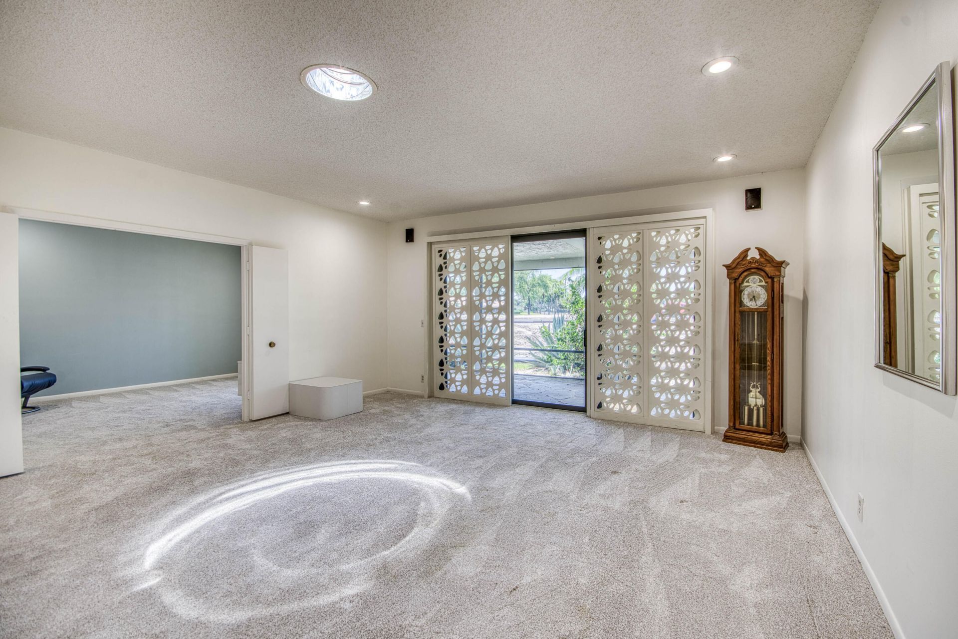 32 Glens Drive E, Boynton Beach, FL 33436 Photo