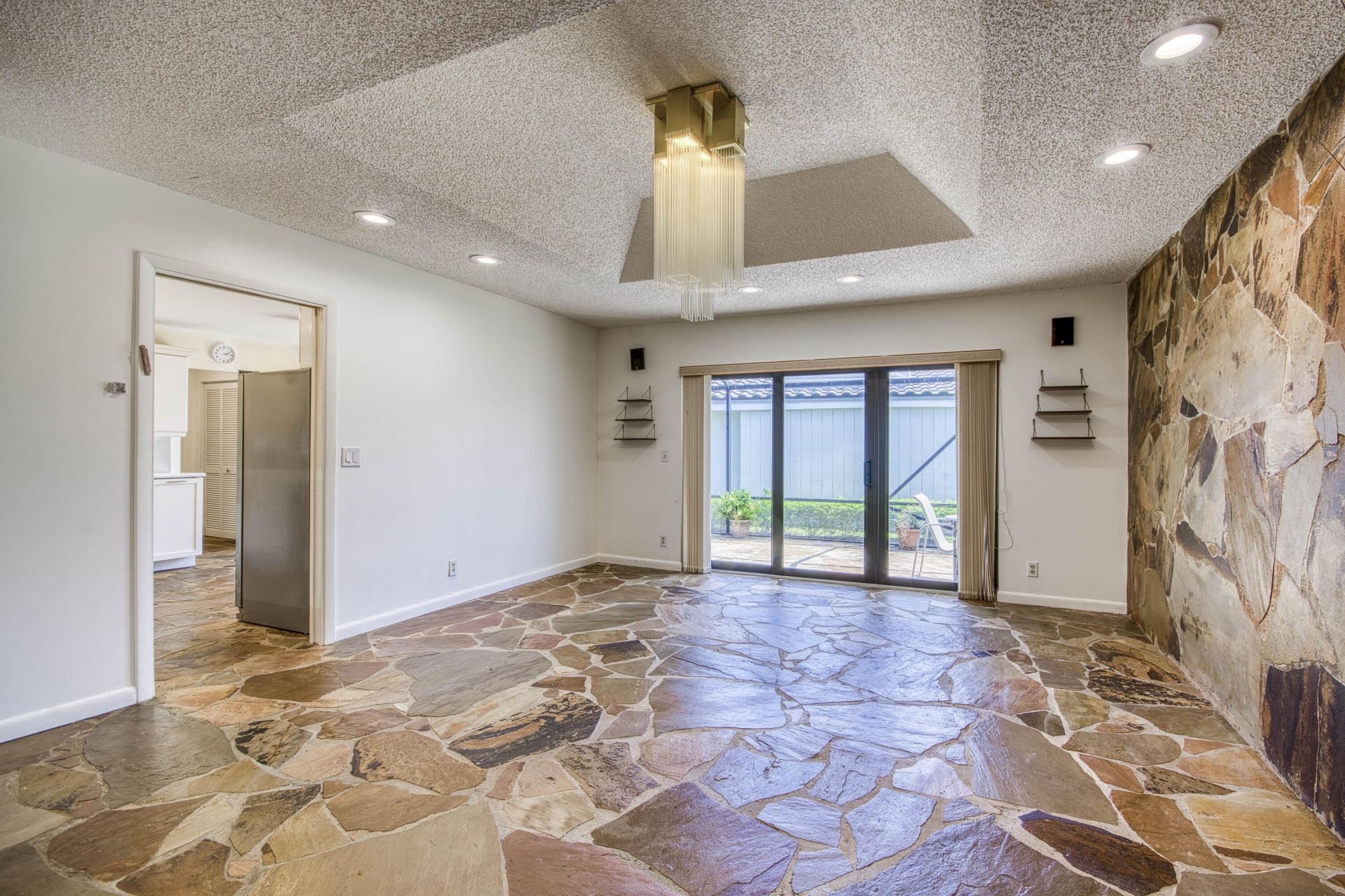 32 Glens Drive E, Boynton Beach, FL 33436 Photo