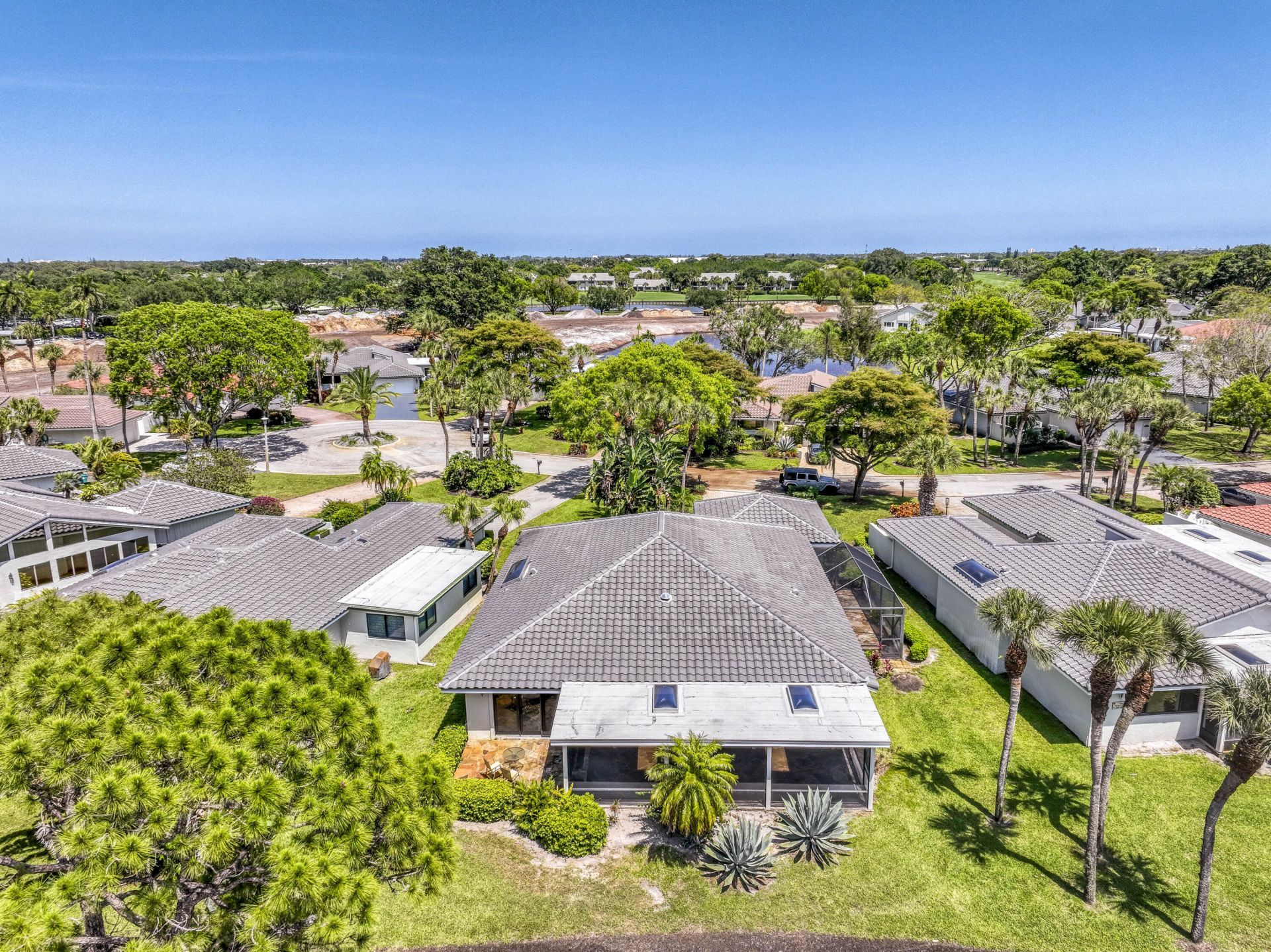 32 Glens Drive E, Boynton Beach, FL 33436 Photo