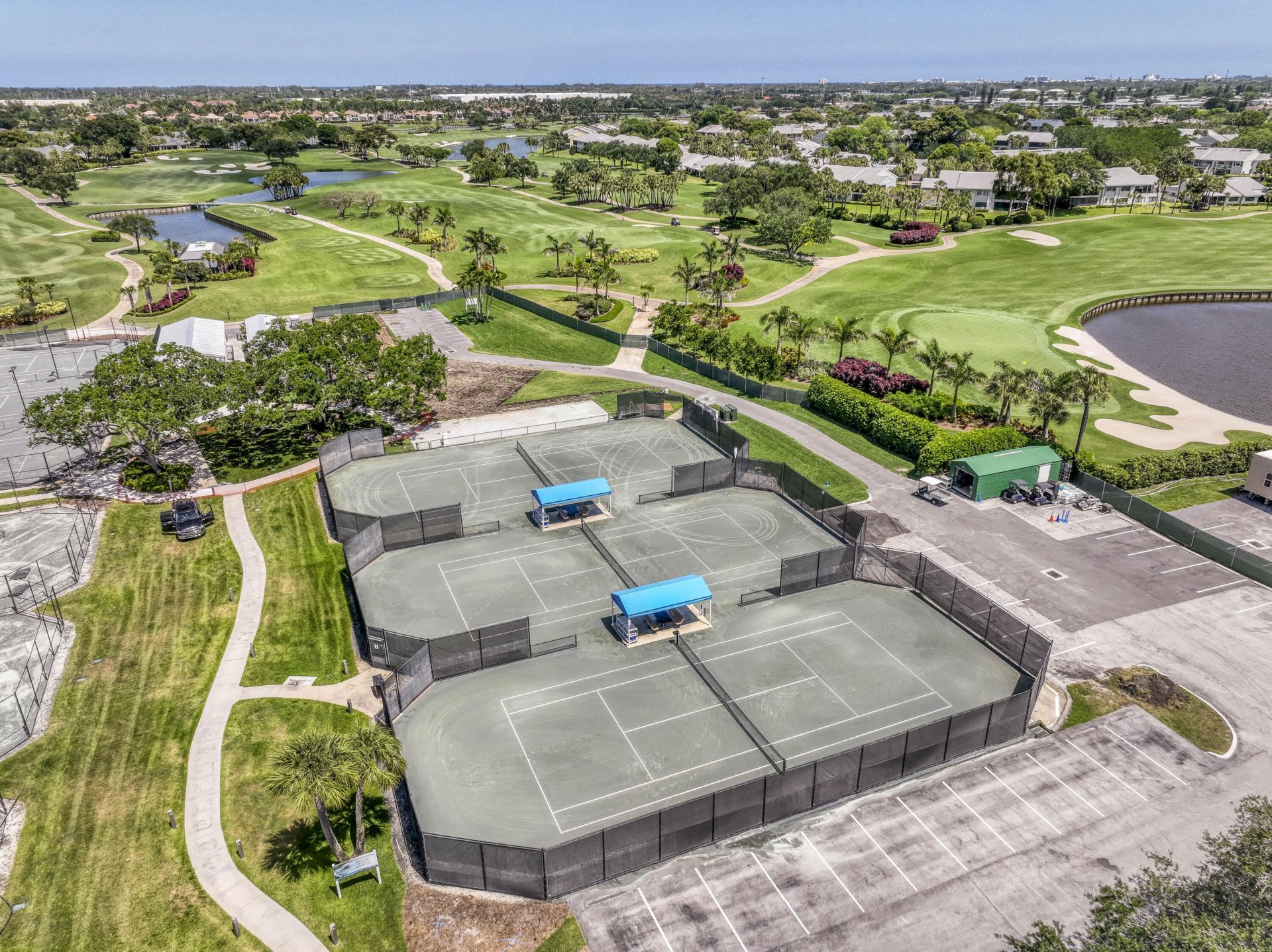 32 Glens Drive E, Boynton Beach, FL 33436 Photo