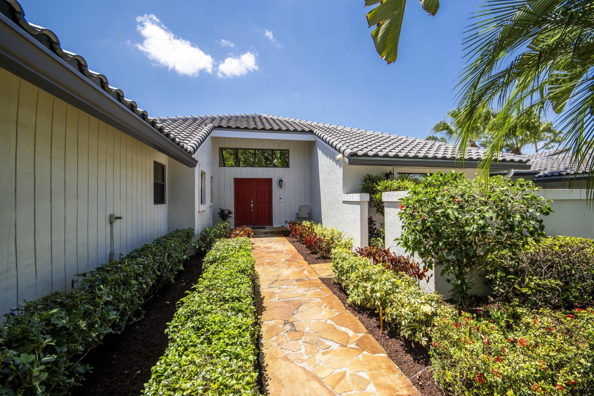 32 Glens Drive E, Boynton Beach, FL 33436 Photo