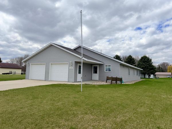 105 8th ST S , Hoffman, MN 56339