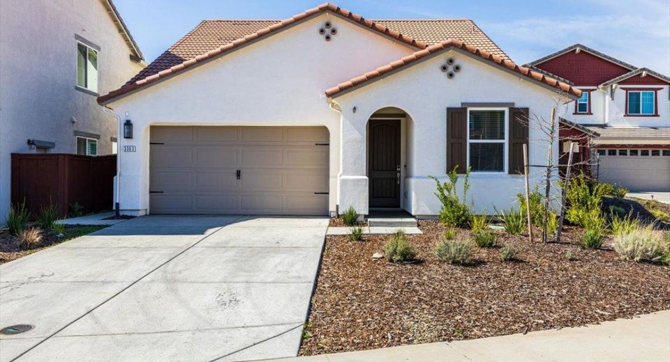 3363 Apollo Ct, Folsom, CA 95630 Photo