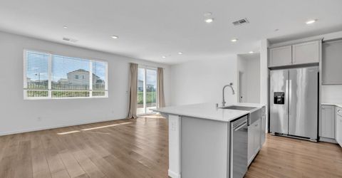 4562 Butterfly Ridge Dr, Folsom, CA 95630 Photo