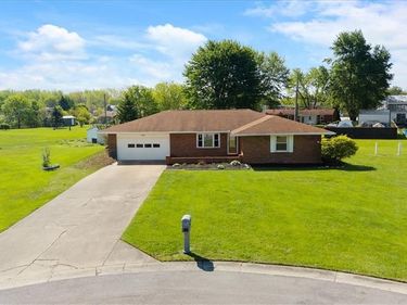 718 Lynwood Court, Union City, OH 45390