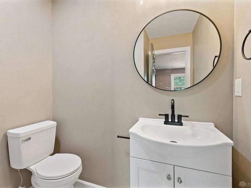 718 Lynwood Court, Union City, OH 45390 Photo 27