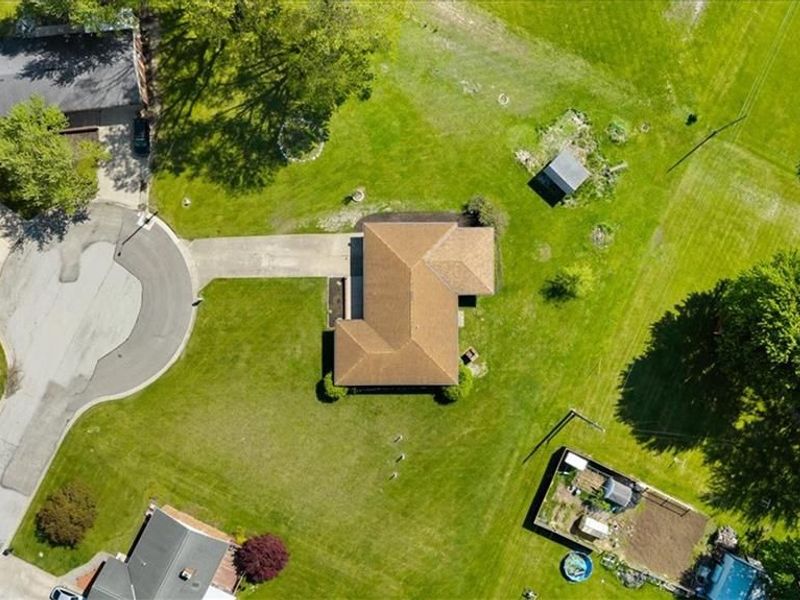 718 Lynwood Court, Union City, OH 45390 Photo 45